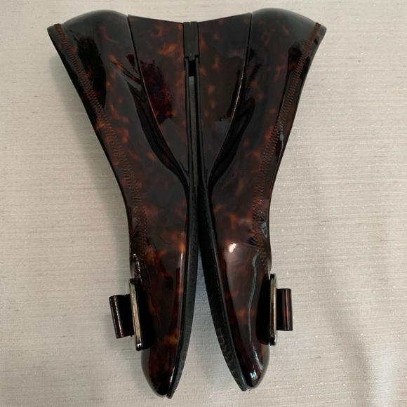 Stuart Weitzman Patent Leather Pumps Wedge
Leopard Bow Woman’s 9.5M - Picture 8 of 11